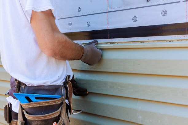 Trusted Emergency Siding Repair service in Elyria, OH - Creative Siding